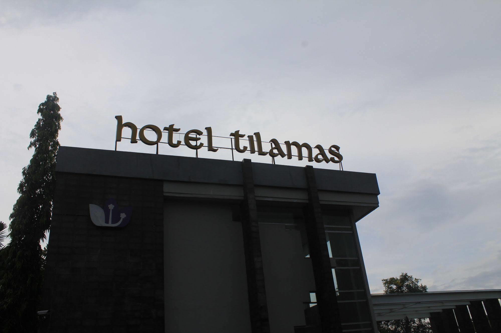 Hotel Tilamas Juanda Surabaya Exterior photo